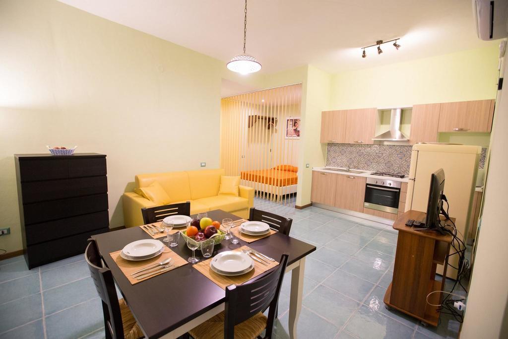 Il Nido Del Sole Apartment Cefalu Room photo